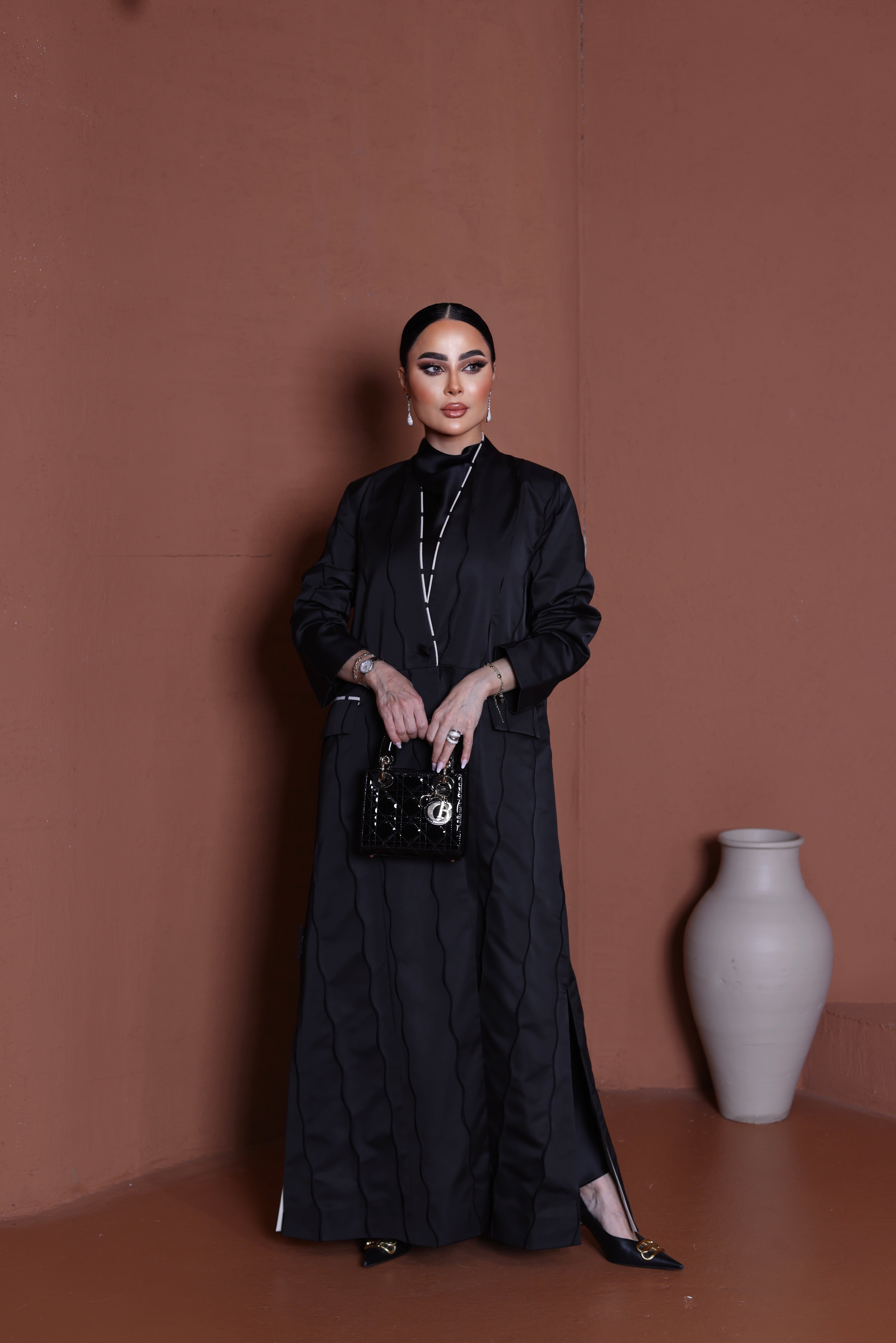 عباية خطوط