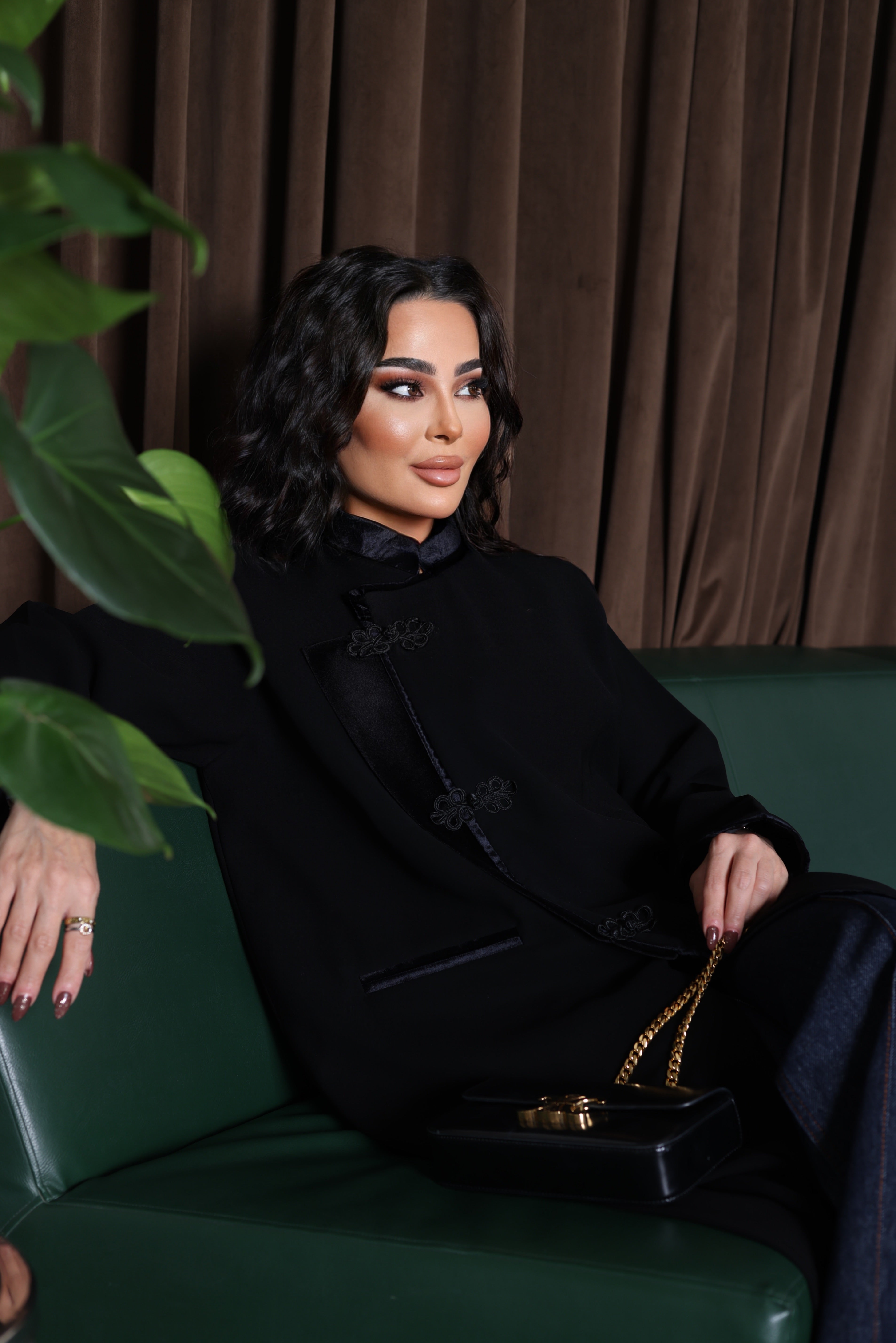 عباية ثريا