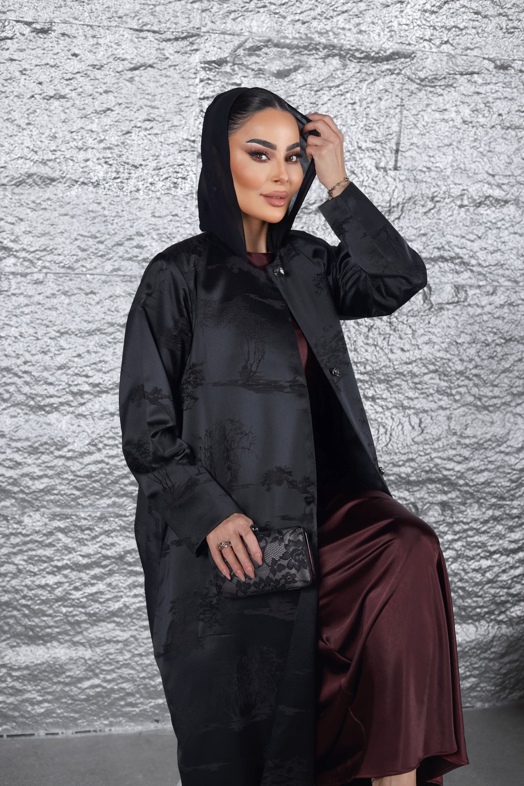عباية شاين