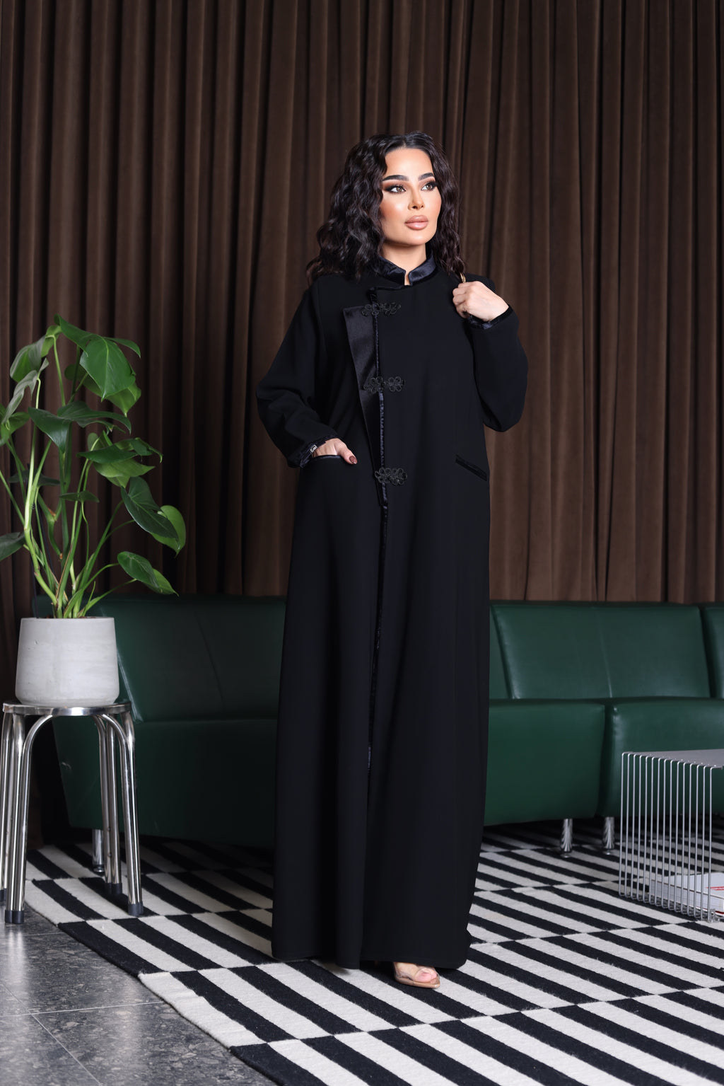 عباية ثريا