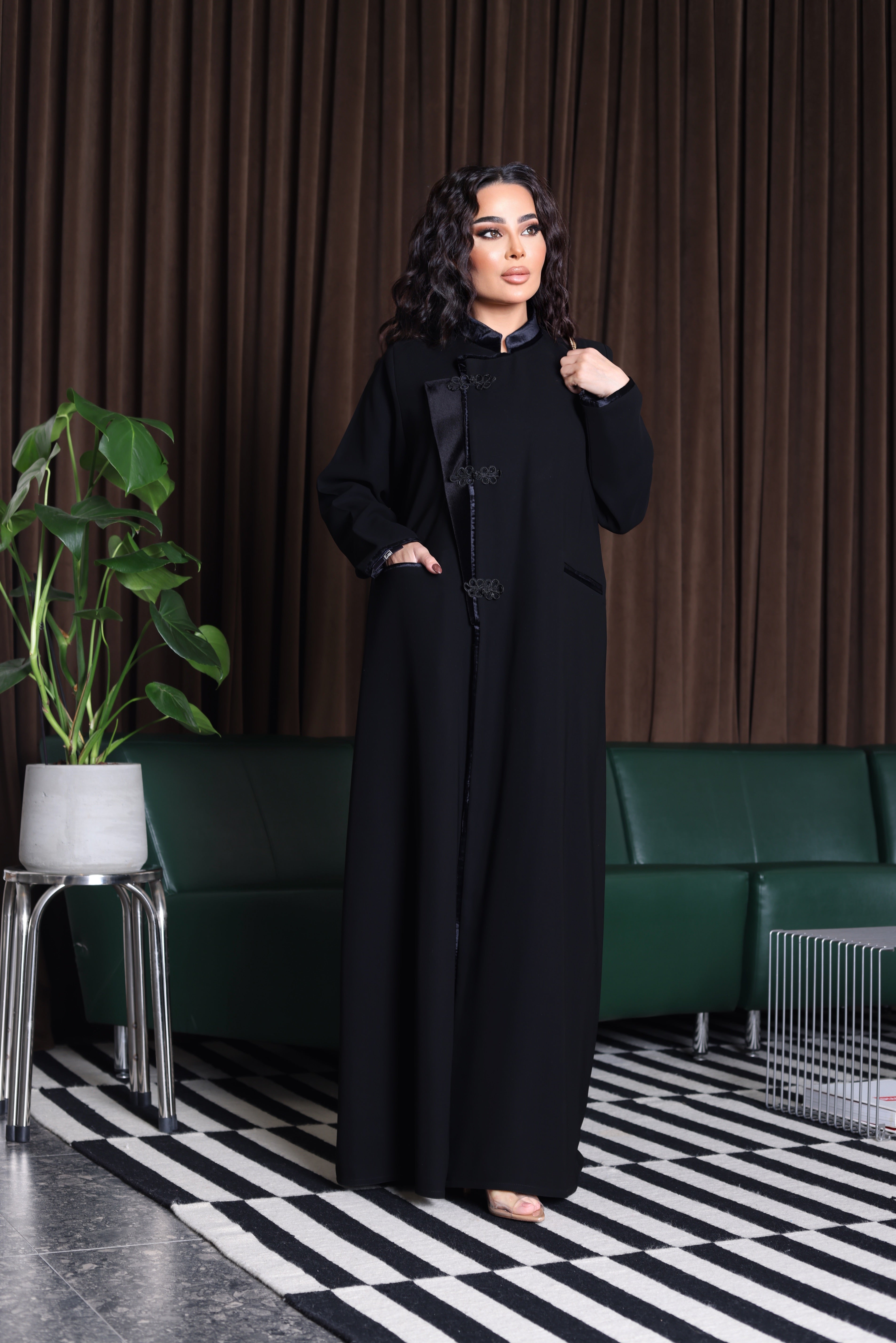عباية ثريا