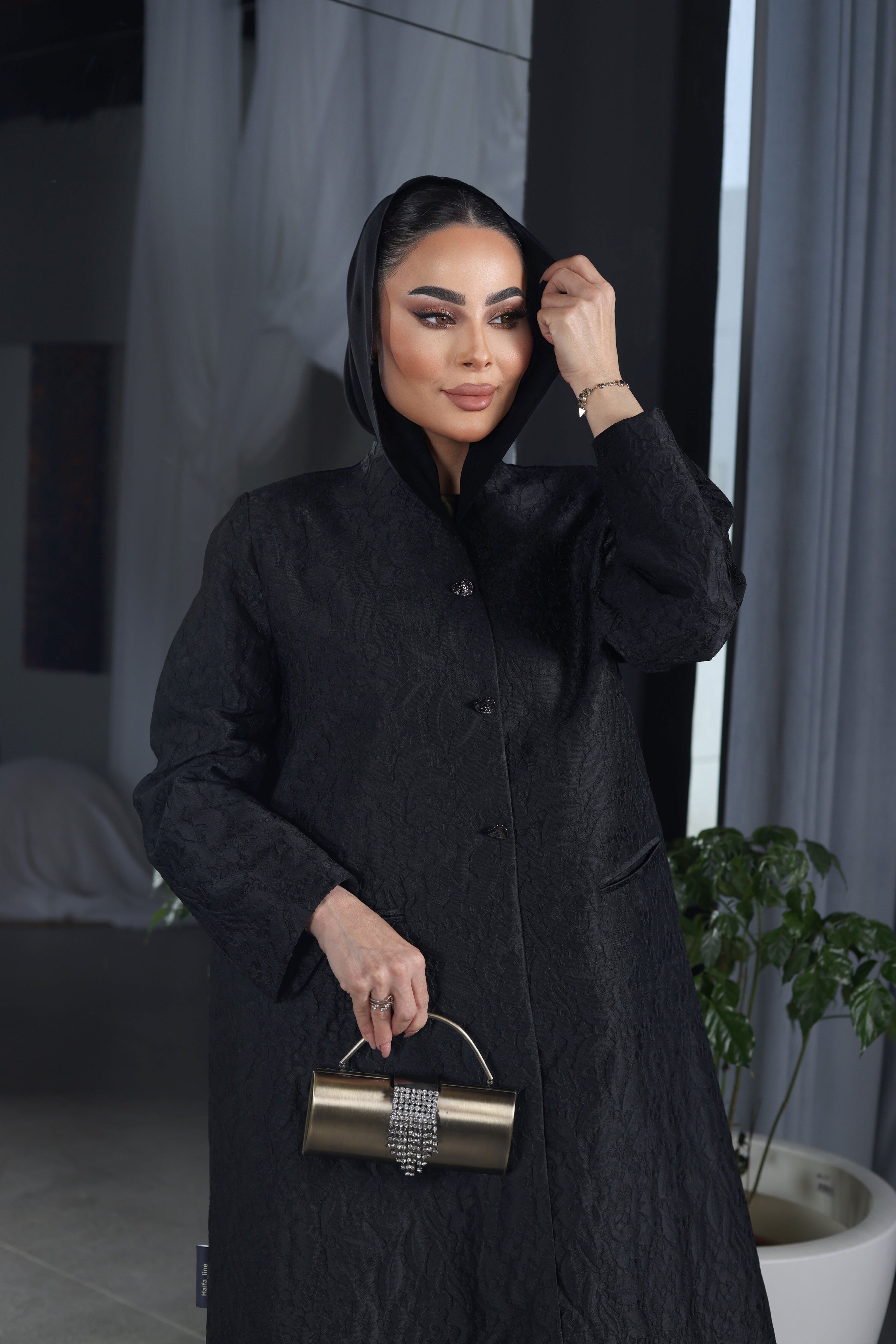 عباية دانتيلا